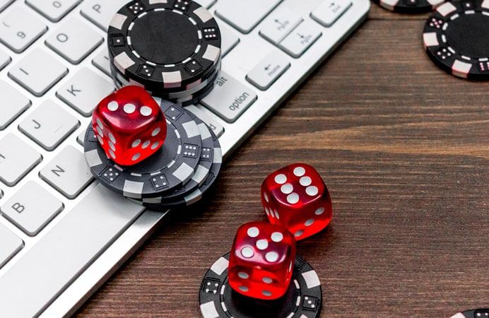 オンラインカジノ無料：楽しみ方とメリット