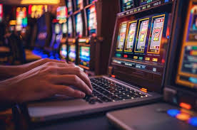 Slotlar bilan real pul ishlash O'yinlar orqali moliyaviy muvaffaqiyat